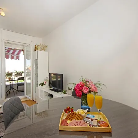 Apartament Sun *